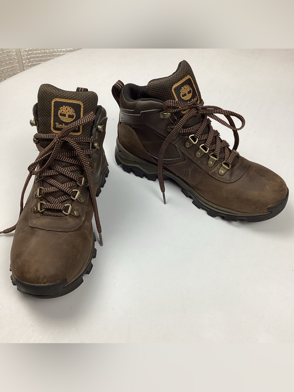 Timberland Men’s Mt. Maddsen Waterproof Hiking Boots Dark Brown 12730R Size 9.5